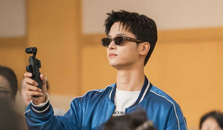 Mengenal-Cha-Hak Yeon-Pemeran-Oh-My-Ghost-Clients