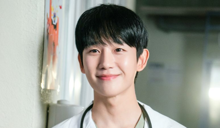 Jung-Hae-In-Jadi-Cameo-di-Episode-Terakhir-Drama-Spring-of-Youth-Ini-Karakternya